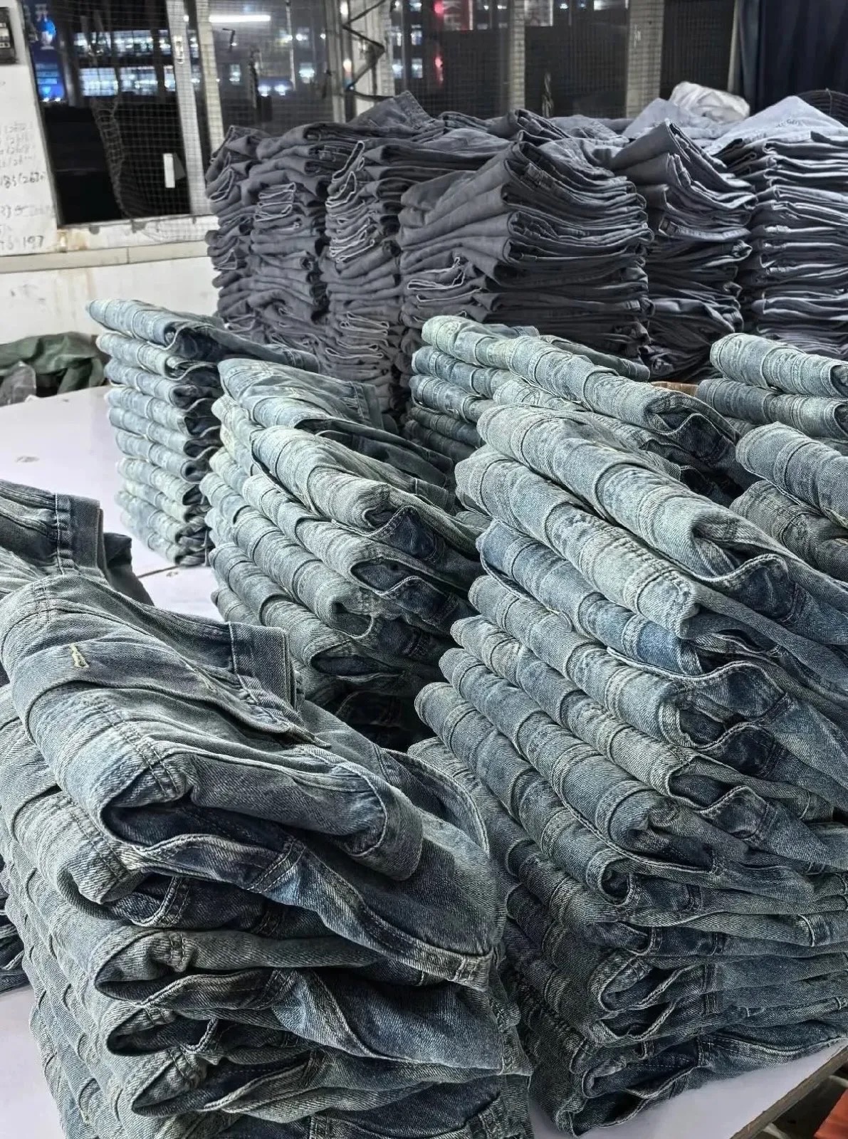 Production floor — packaging & finish